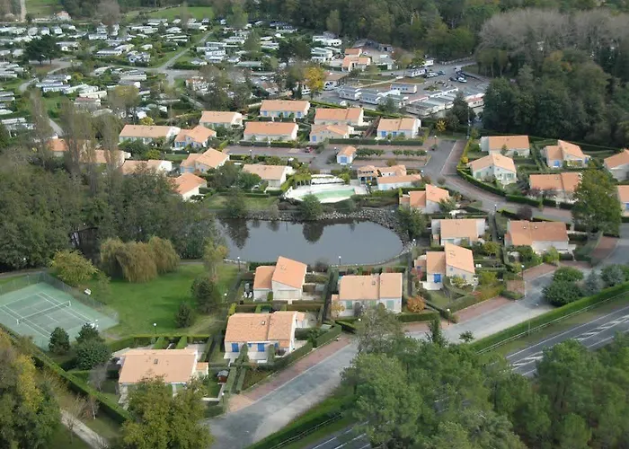 Lagrange Classic Le Clos Des Chenes *
